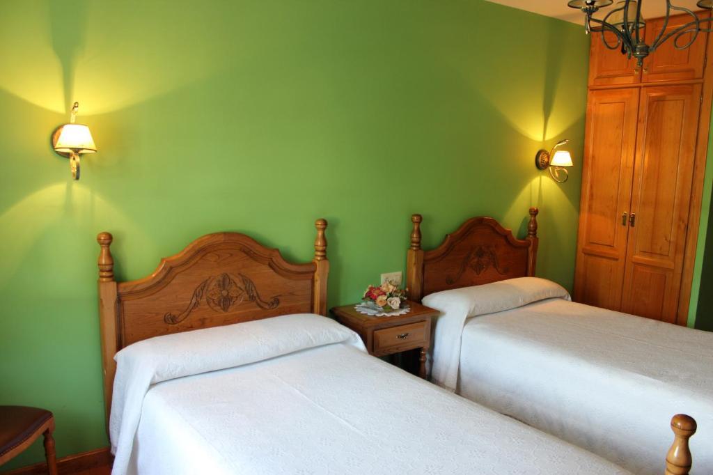 Posada Sobrevilla Espinama Phòng bức ảnh