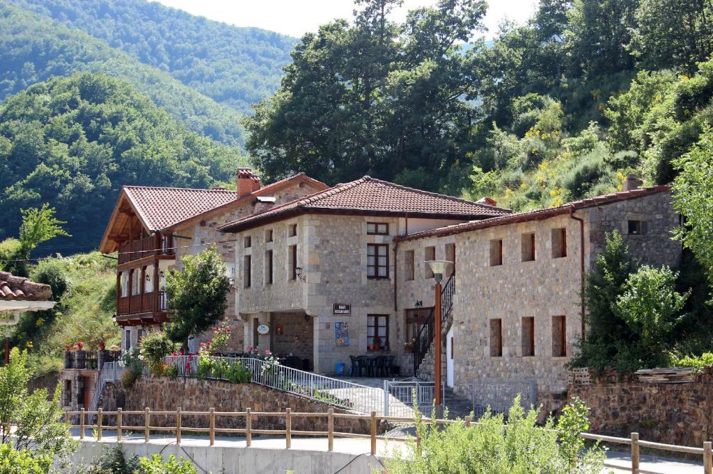 Posada Sobrevilla Espinama Ngoại thất bức ảnh